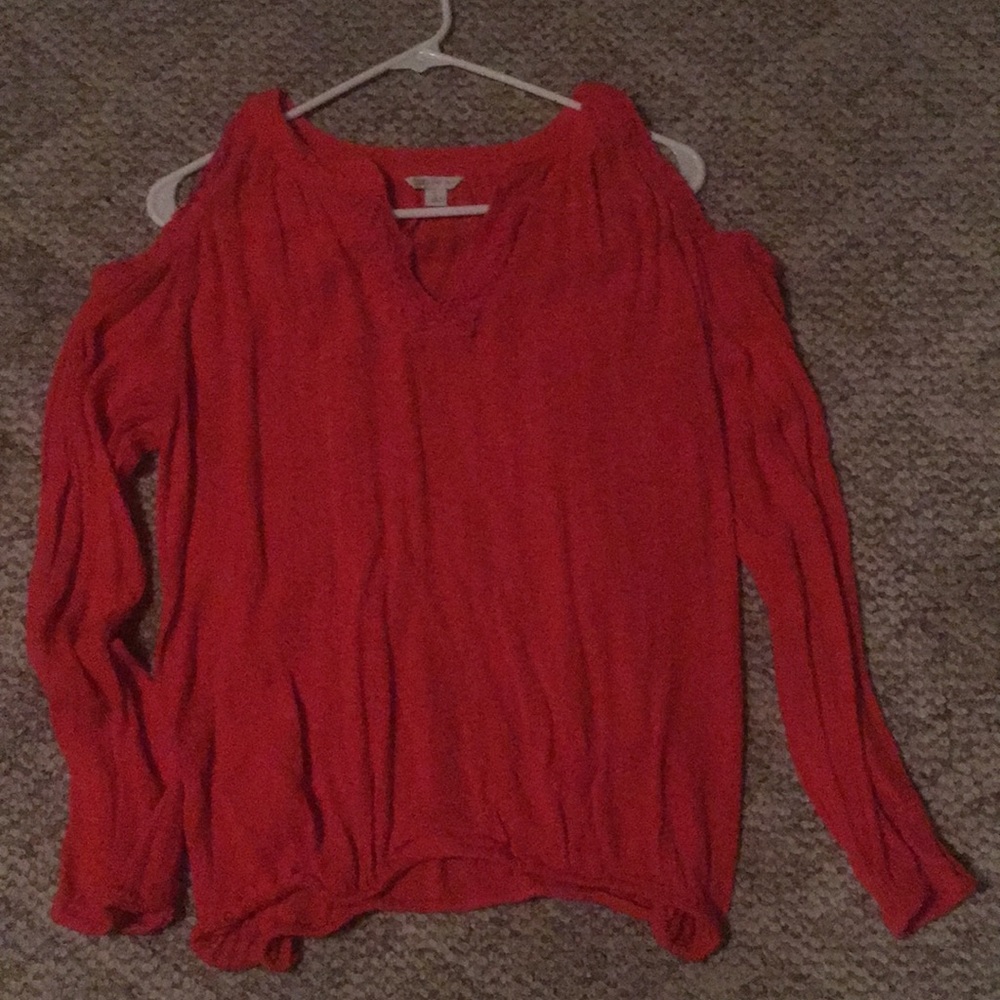 Cold shoulder long sleeve